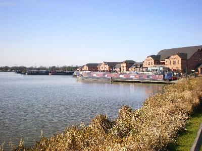 A perfect blue sky over Barton Marina